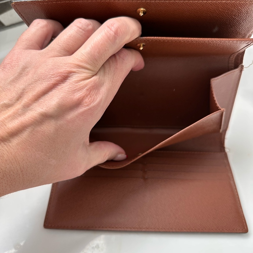Louis Vuitton Brown Monogram Crossbody Bag - Picture 11 of 16